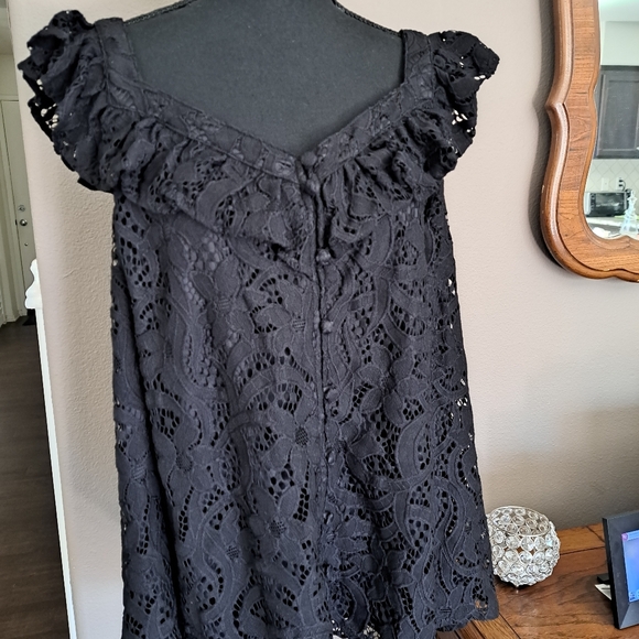 Summer Fun Frock in Black that's sleeveless in Size 1X. - Picture 2 of 3